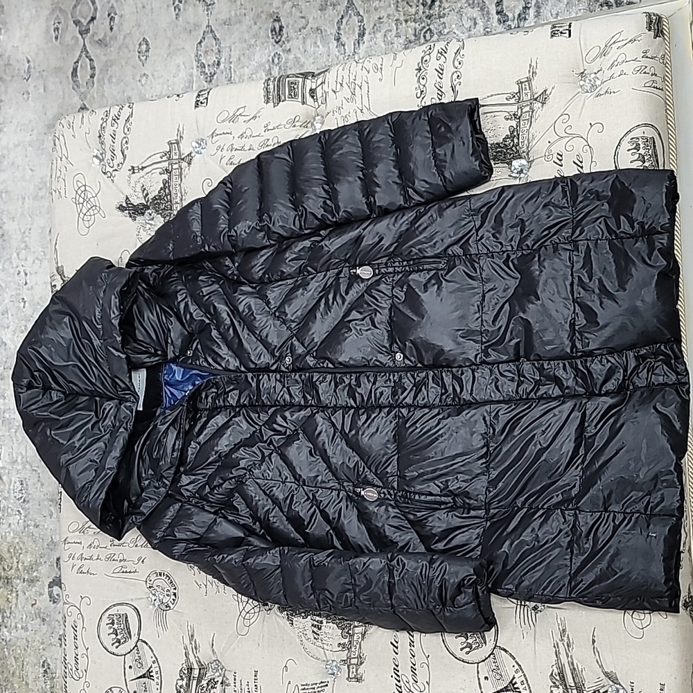 T TAHARI Women's Down Jacket